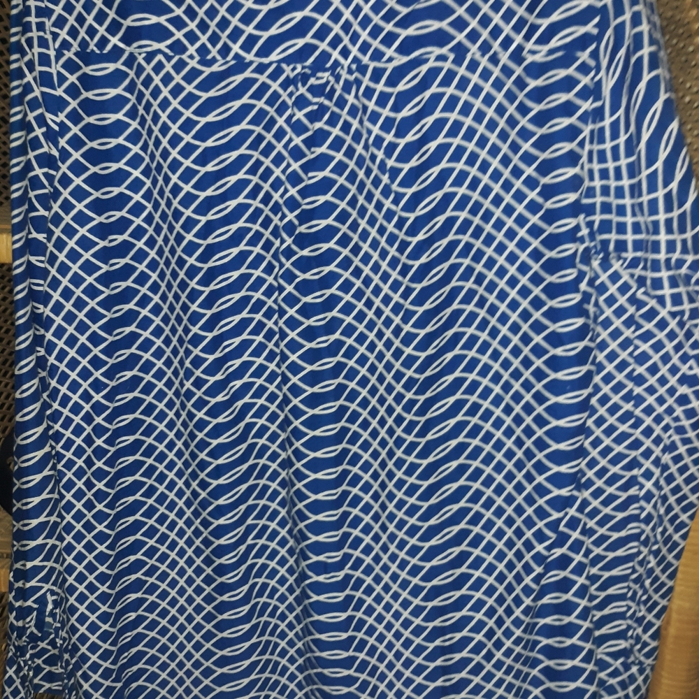 2for$10 long sleeve company One blue & white button Med. - Picture 4 of 8